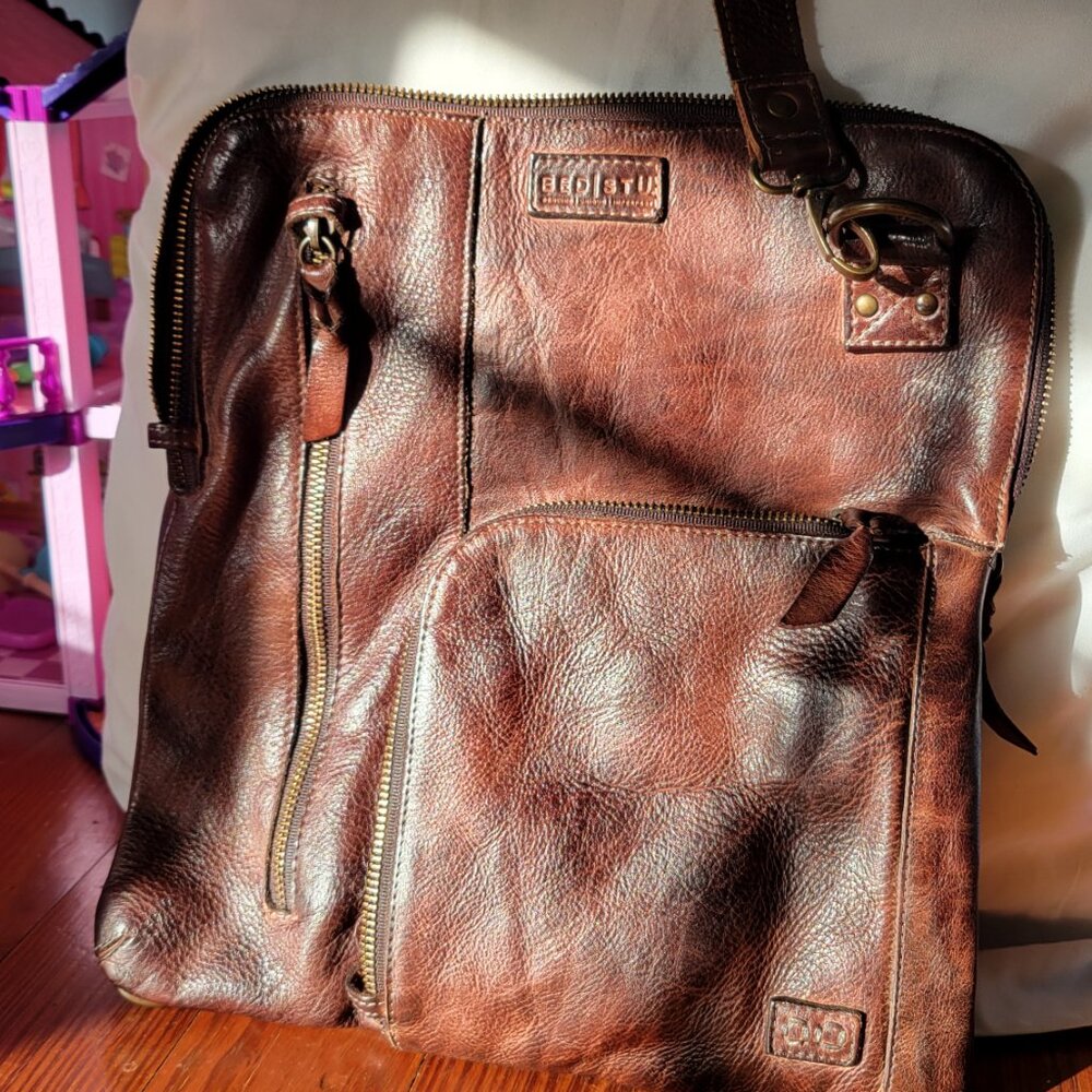 NWOT Bed Stu Aiken in Teak Rustic